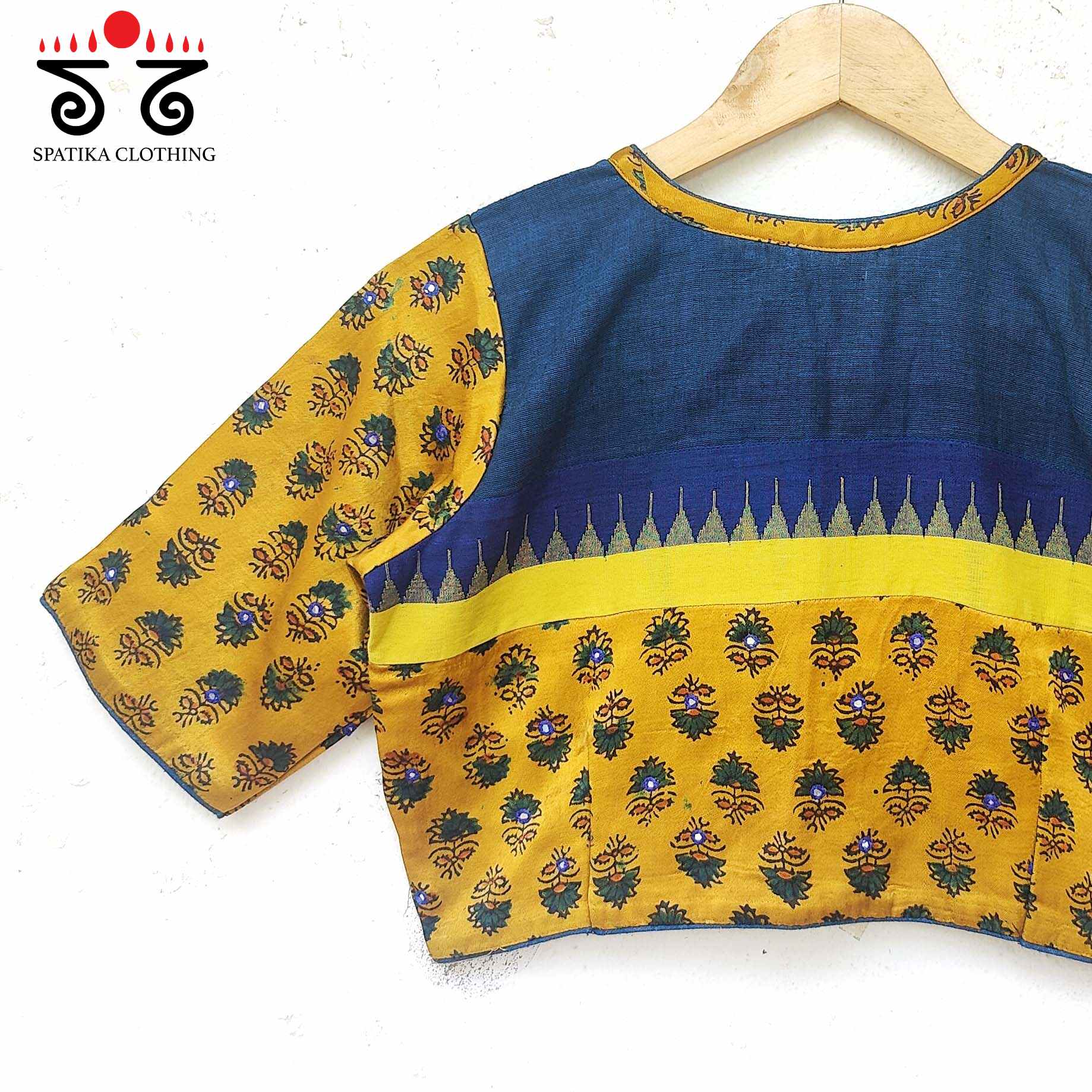 Handcrafted blouse - Gaji!