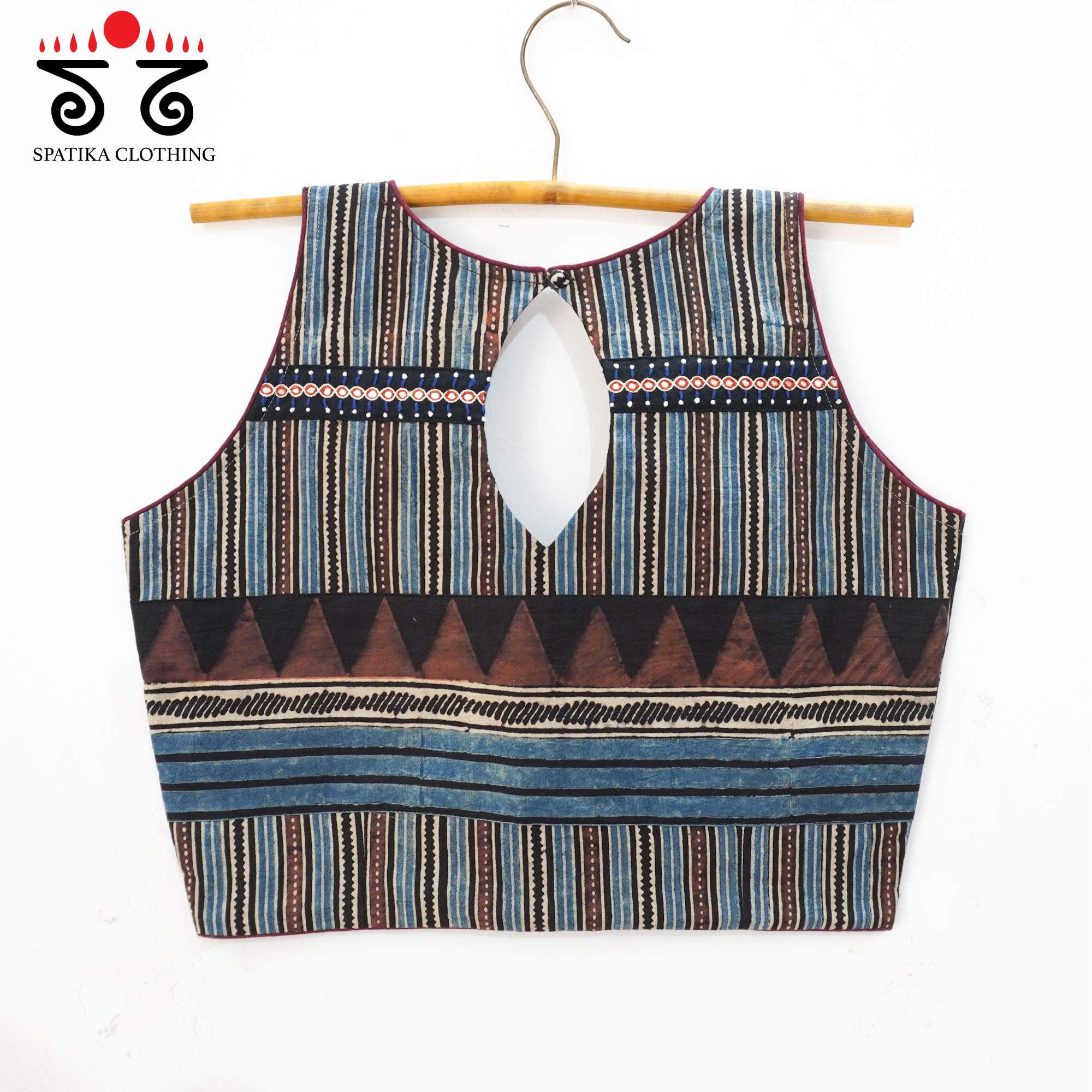 Trikone- Sleeveless Blouse