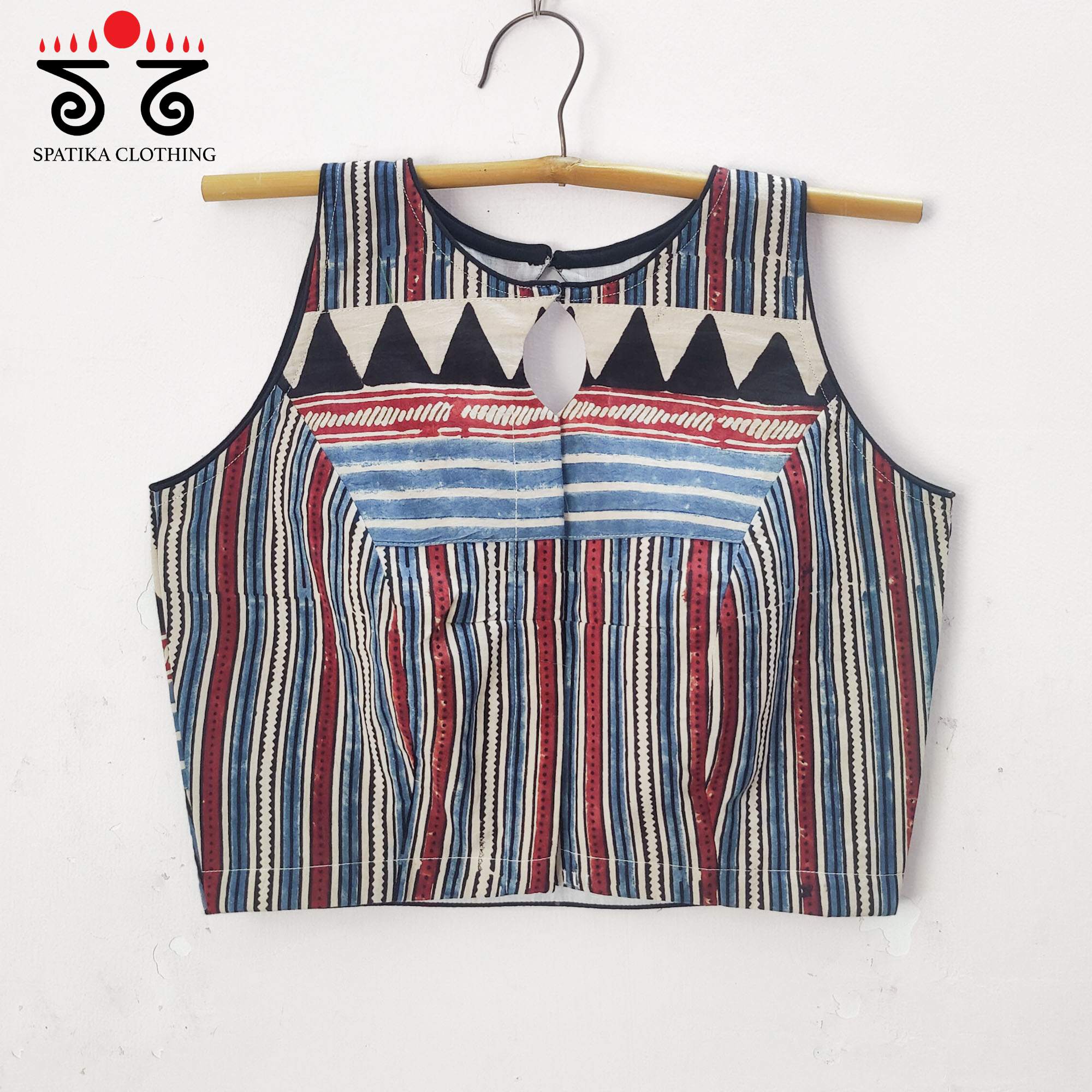 Trikone - Sleeveless Blouse