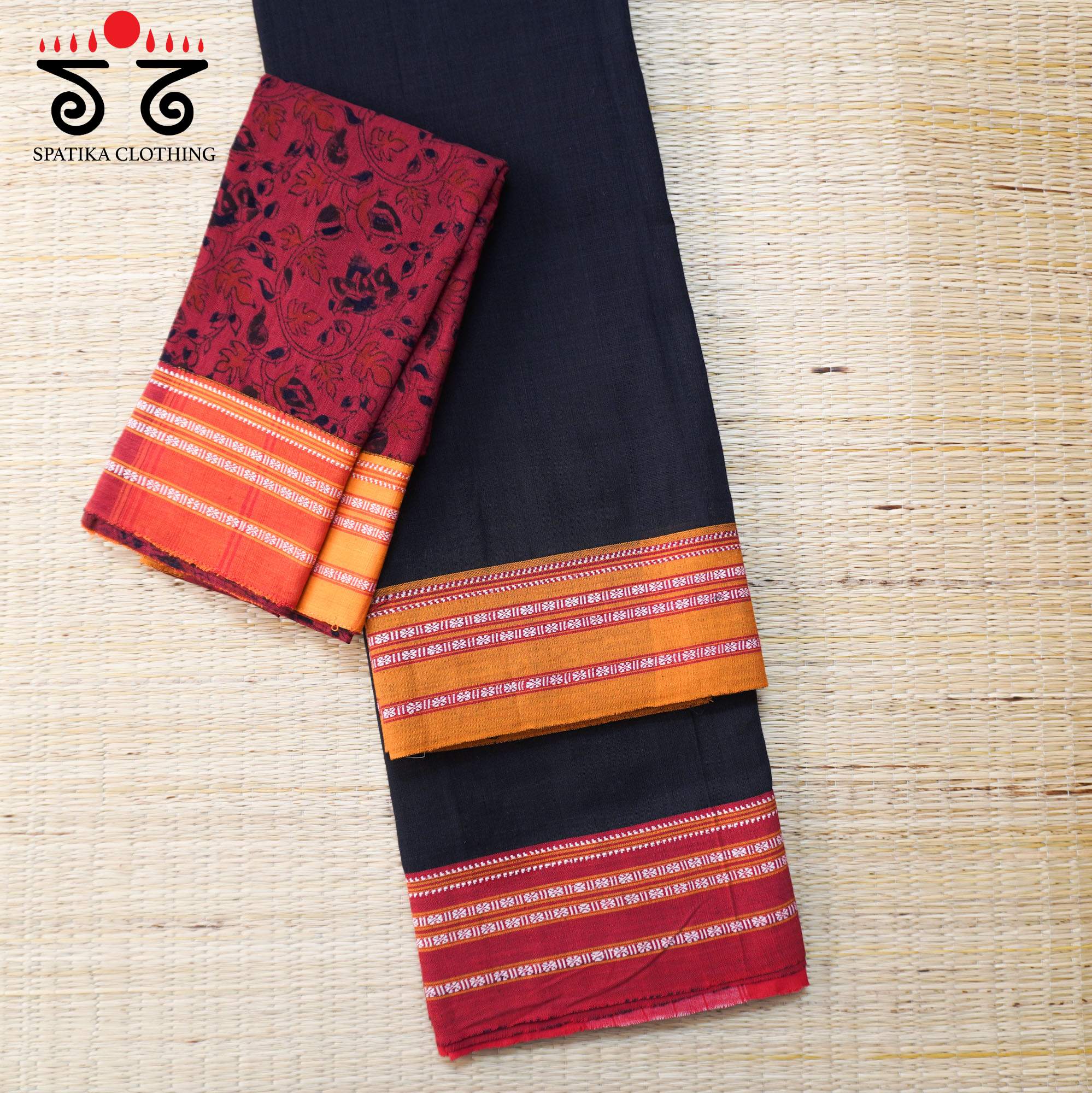 Black Ilkal Handwoven Cotton Saree - Kalamkari Blouse