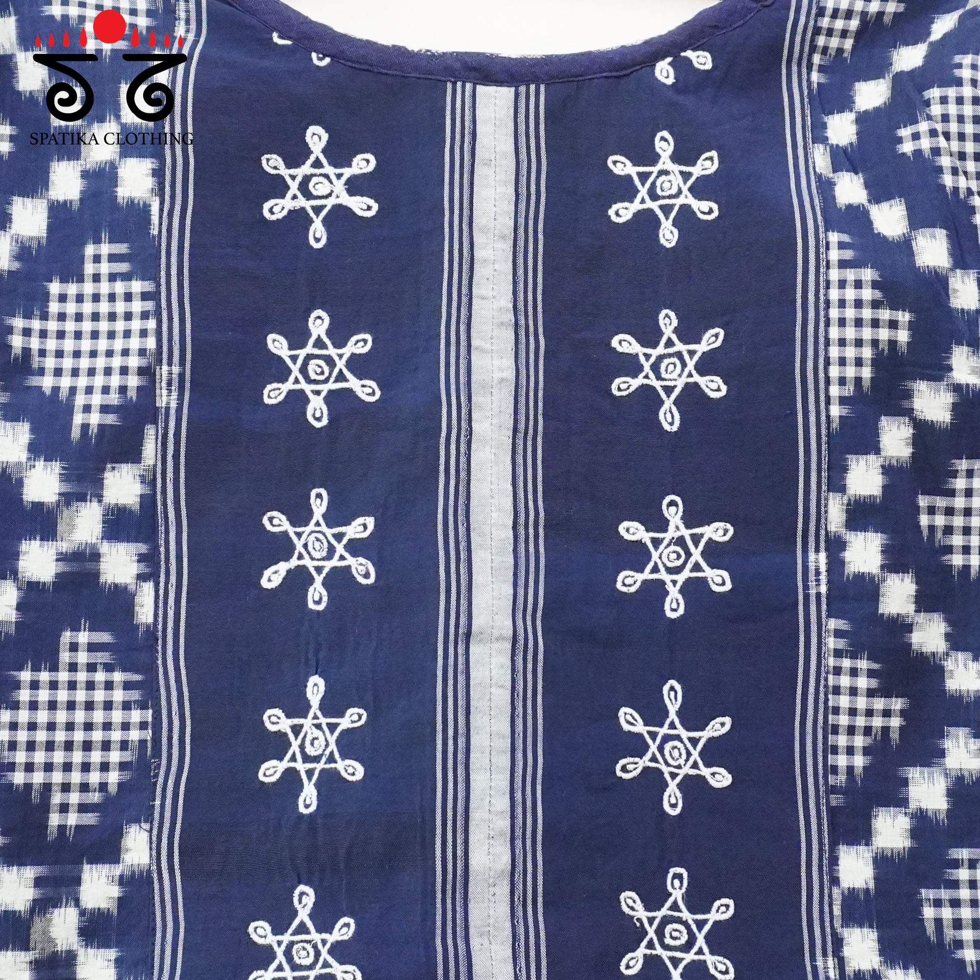 Navy Telia Rumal - Kolam Blouse