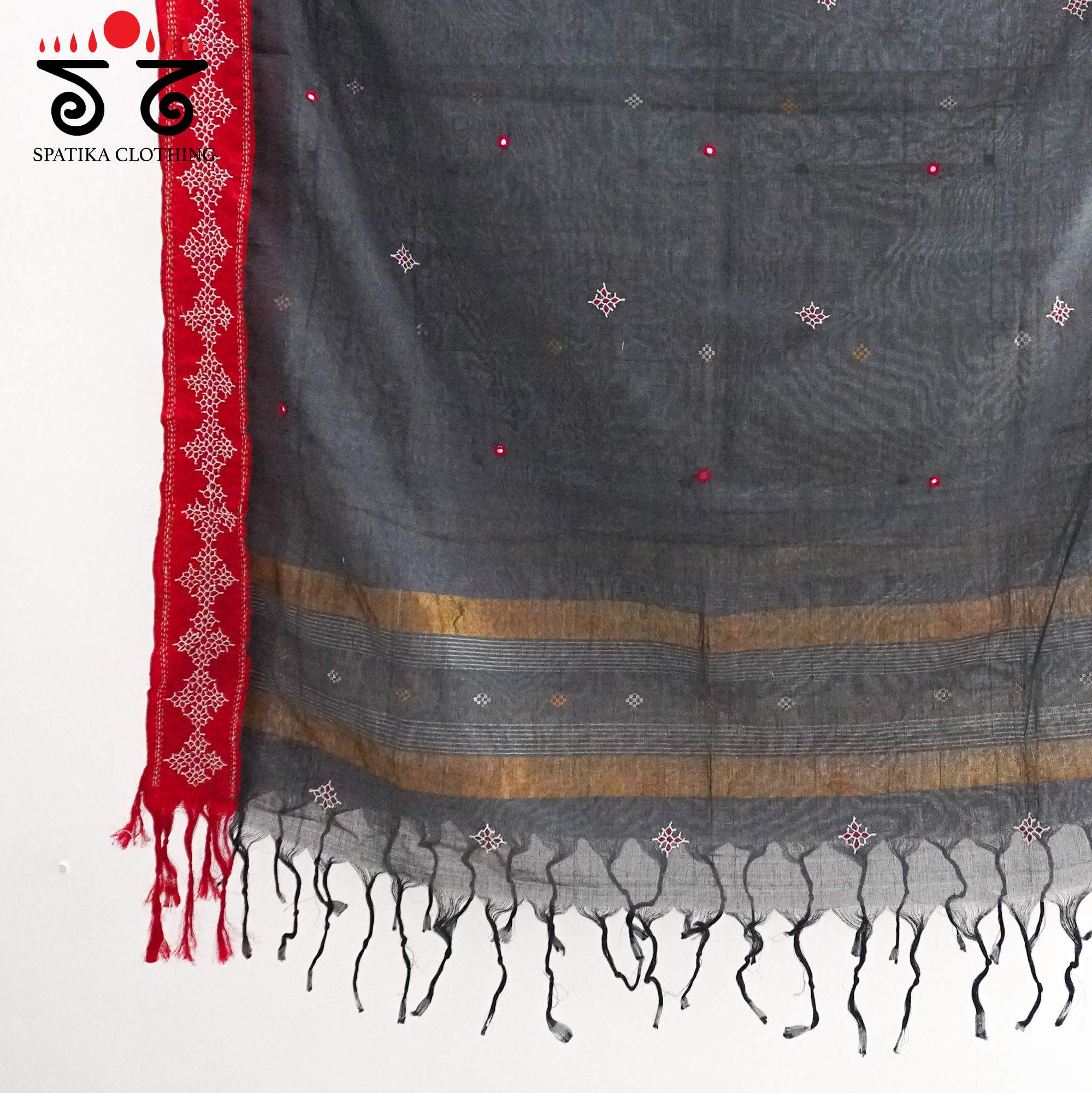Ponduru Silk Border Hand Embroidered Dupatta