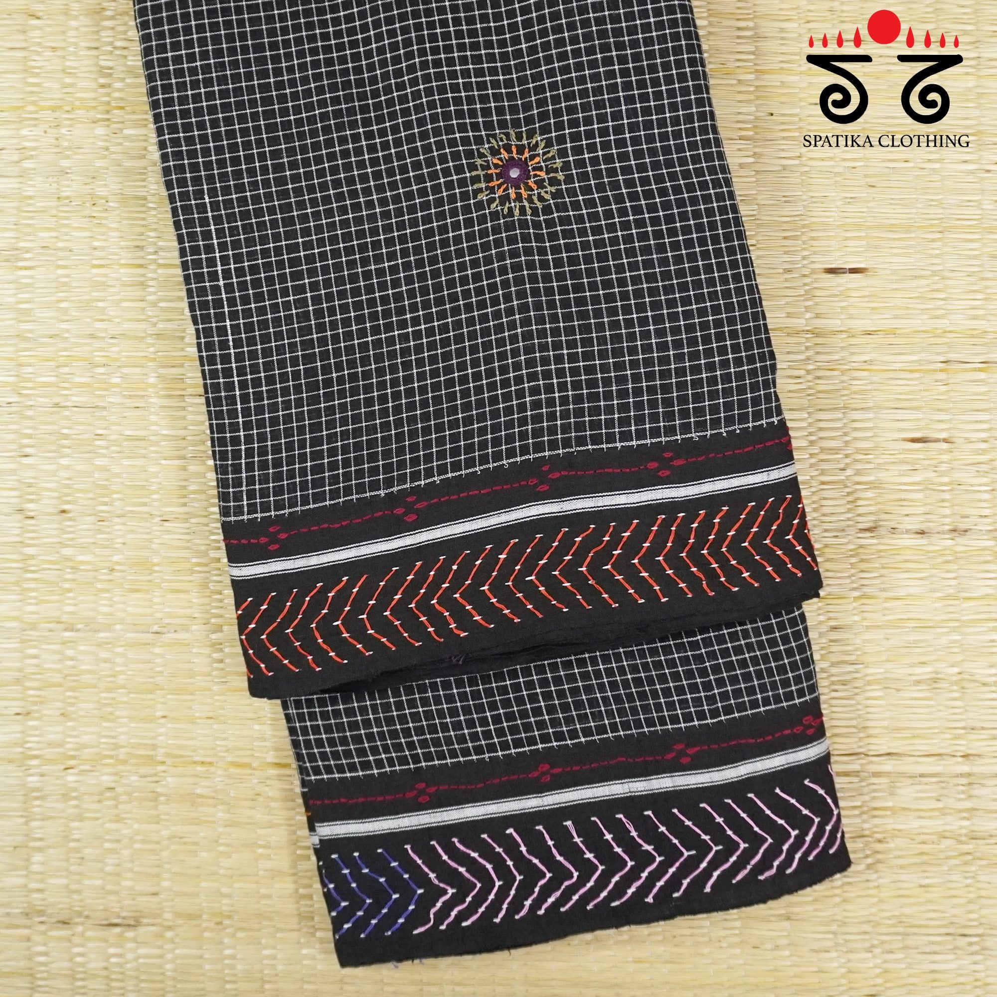 Lambani Hand Embroidered Patteda Anchu Saree