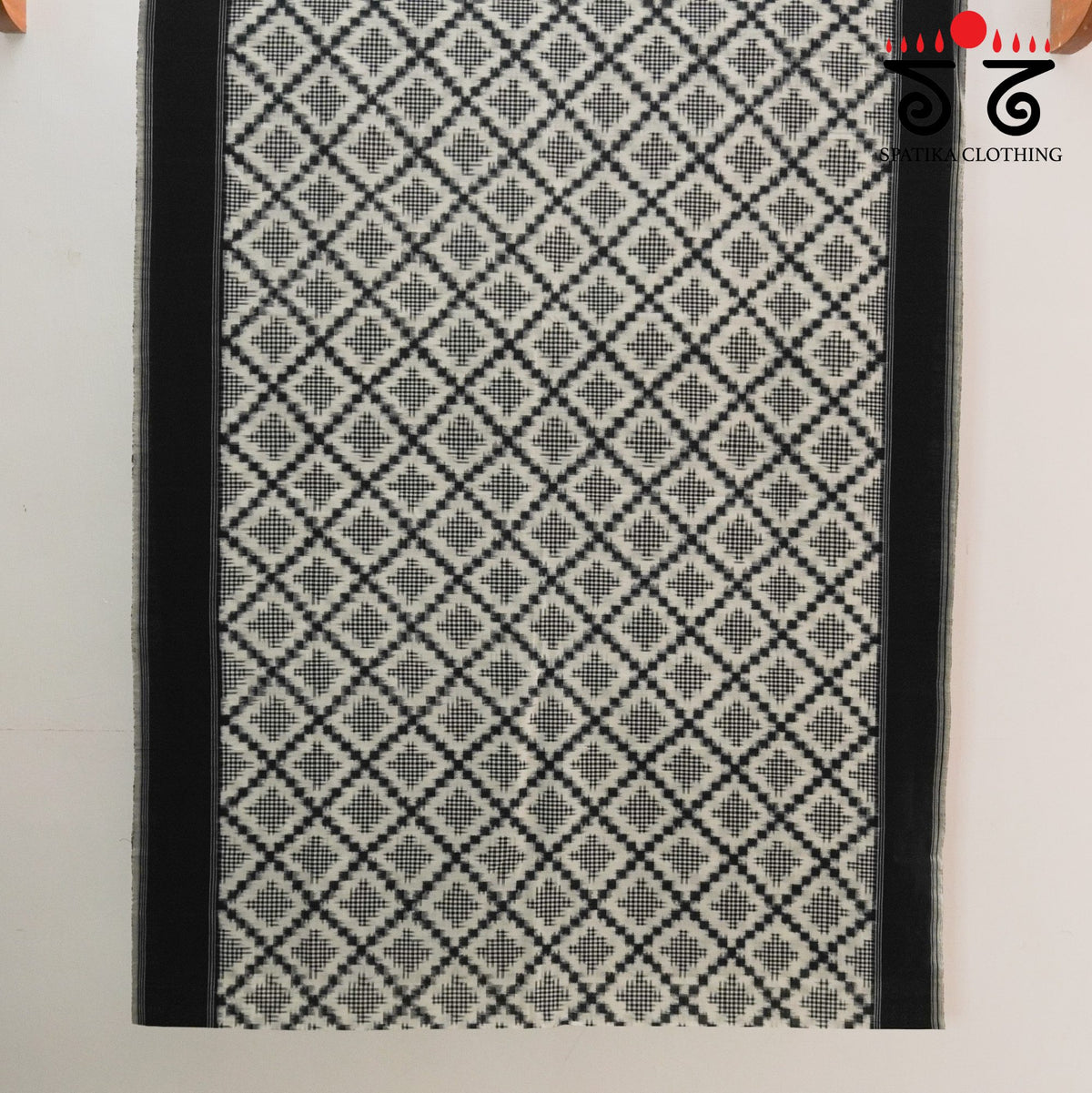 Black & White Telia Rumal Ikat Cotton Saree