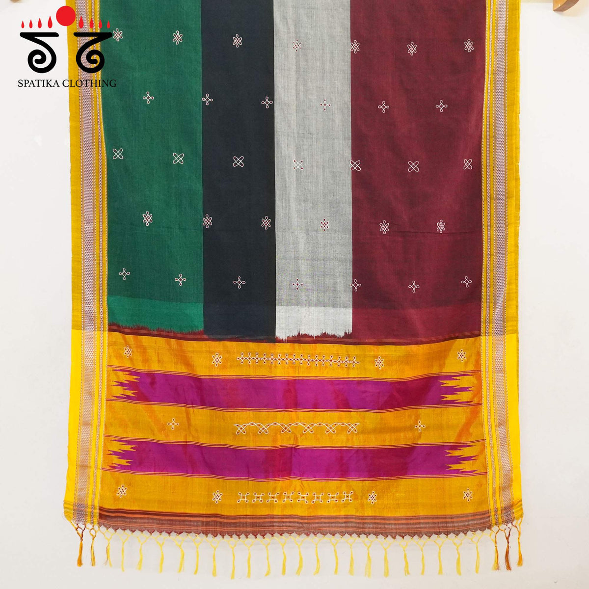 Ilkal kolam Embroidered Saree