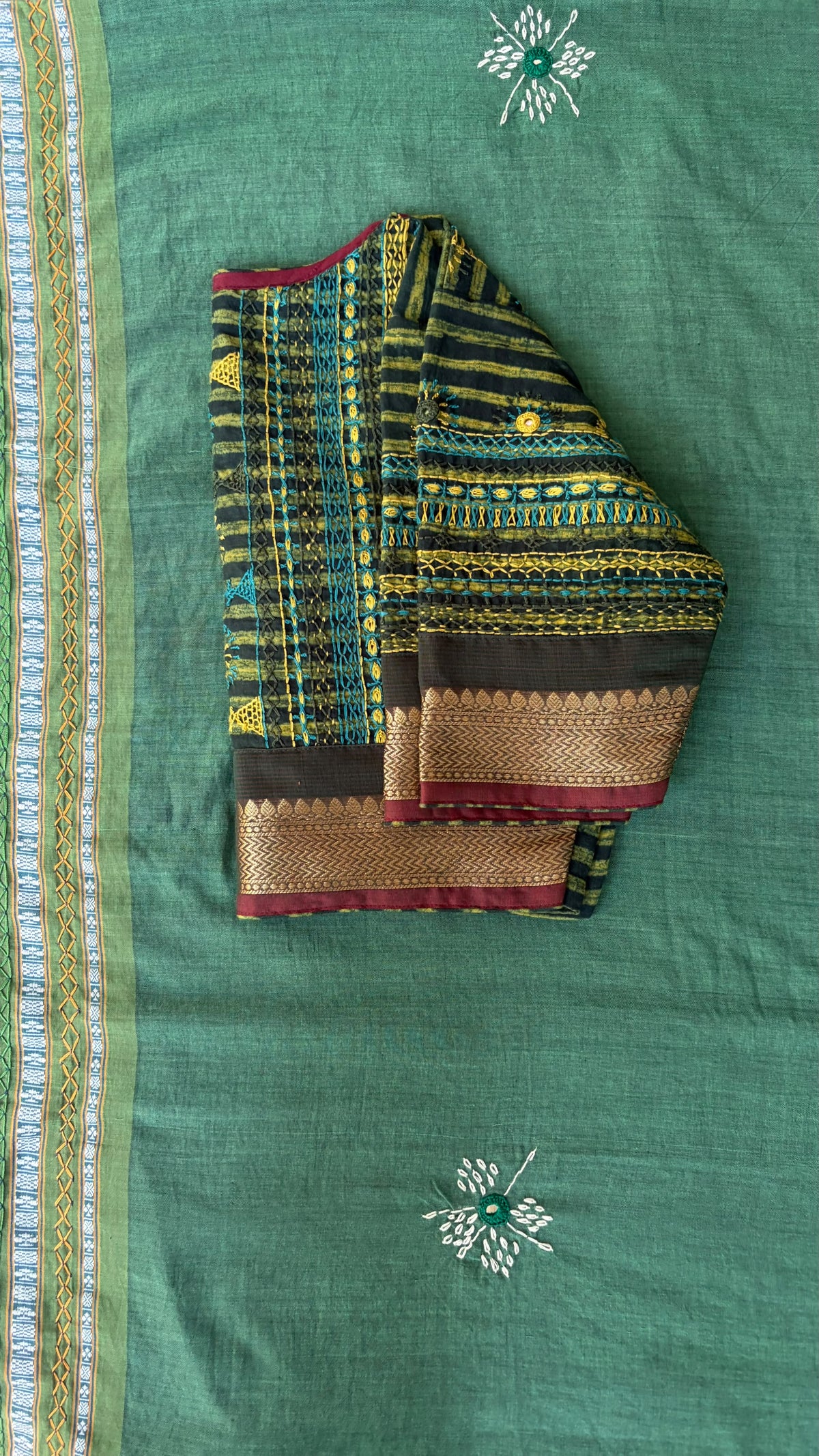 Ilkal Hand Embroidered Cotton Saree with Green Kashi - The Festive Lambani Blouse