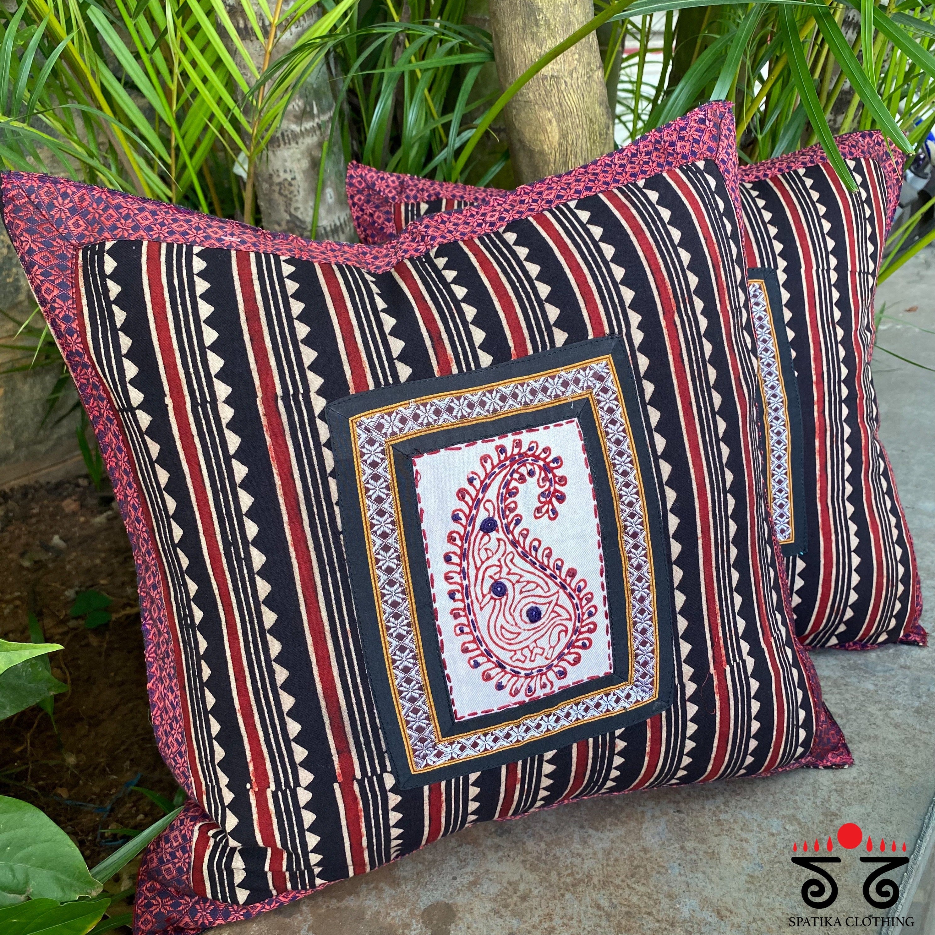 Paisley Bagh Cushion Cover !