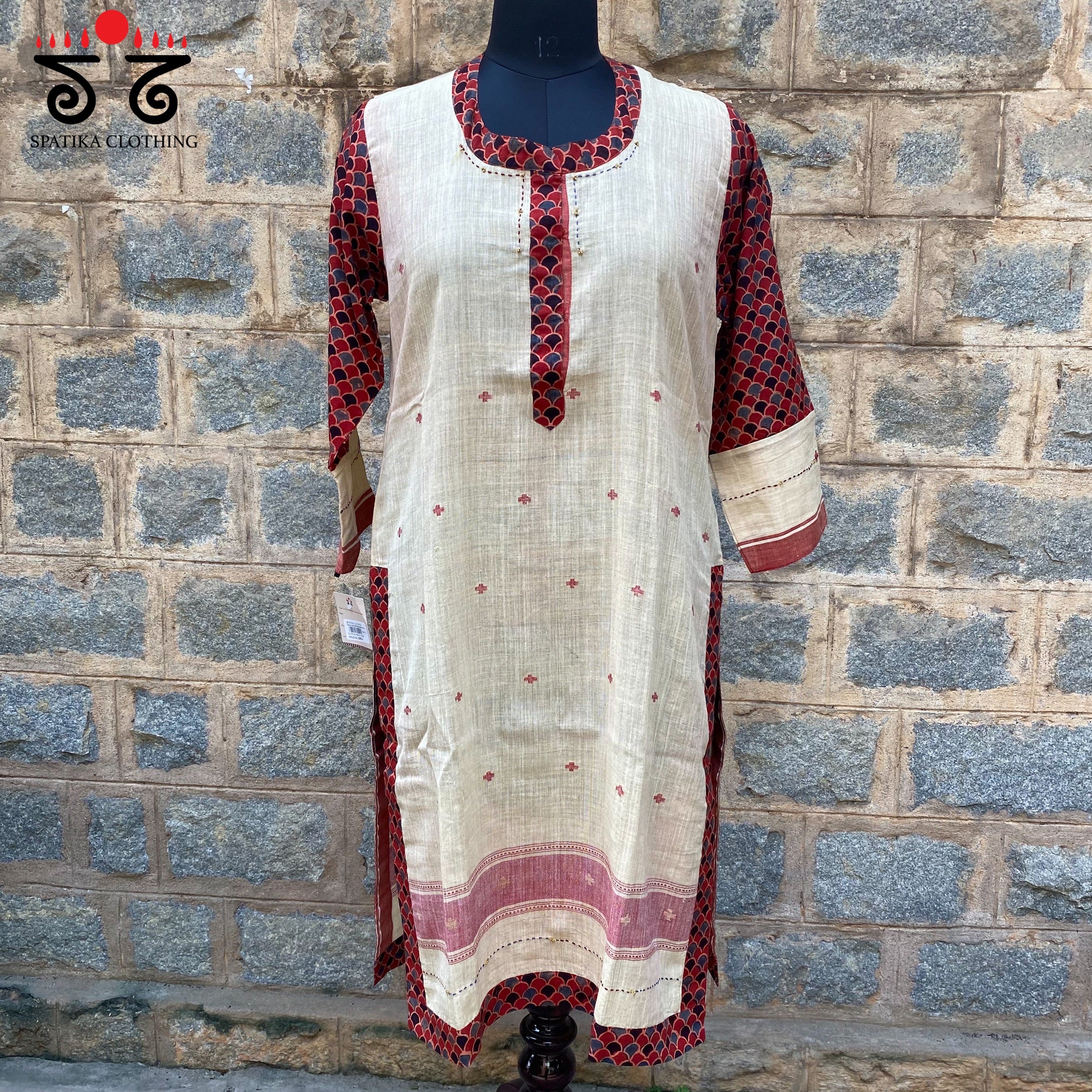 Ponduru Ajrak Hand - Embroidered Kurta