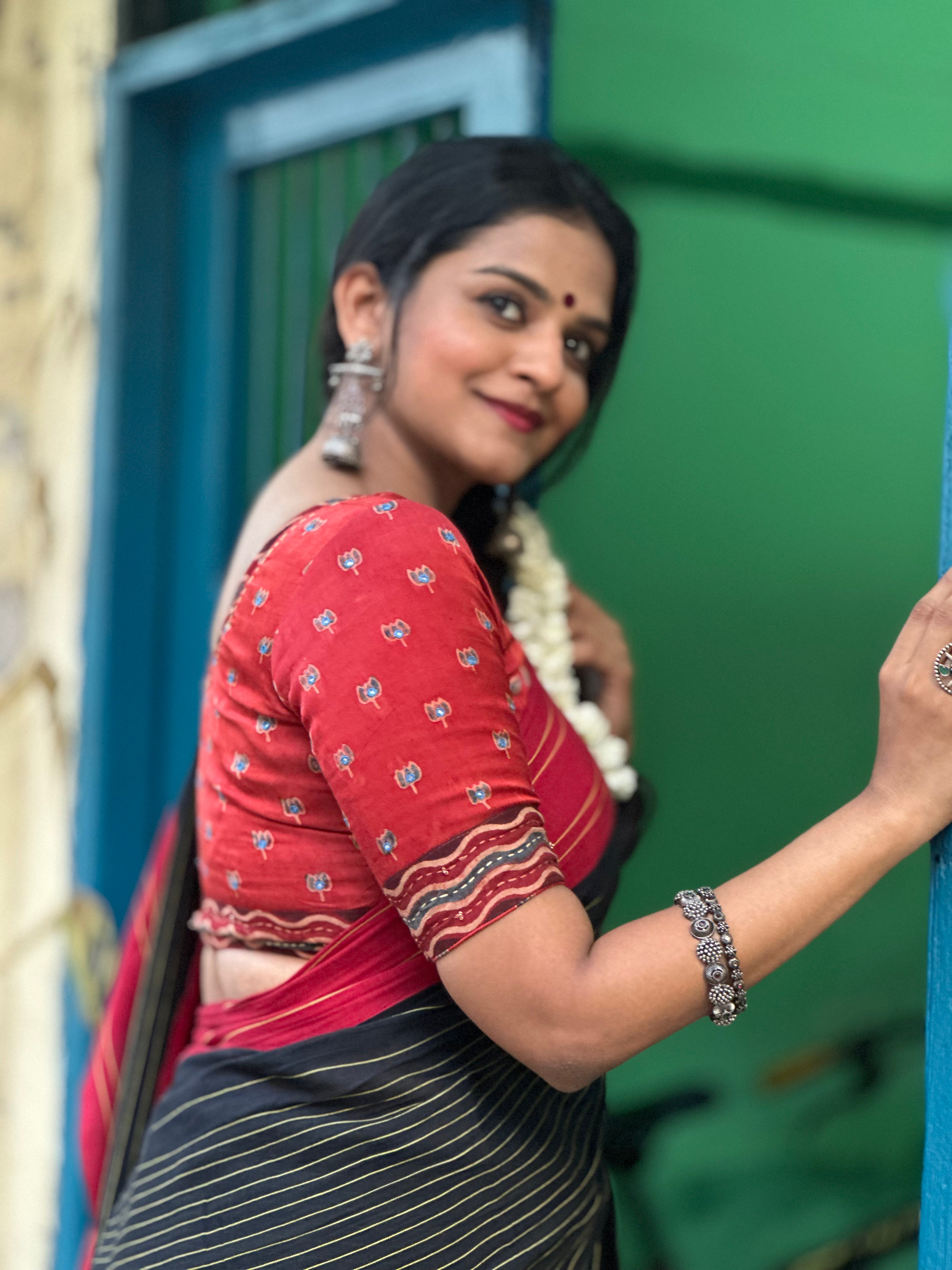 Dark Green Ilkal Handwoven Cotton Saree - Special Edition with Red Lotus - Ajrak Modal Handcrafted Blouse