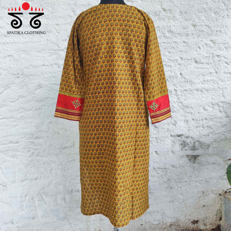 Ajrakh - Ilkal Hand Embroidered Kurta