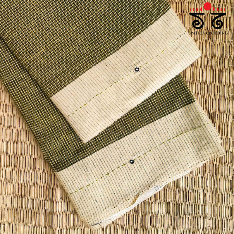 Handembroidered Patteda Anchu Saree