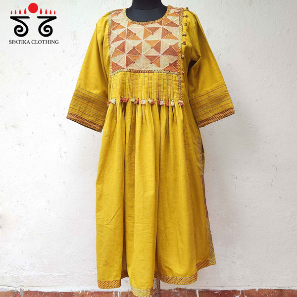 Lambani Hand Embroidered Kurta