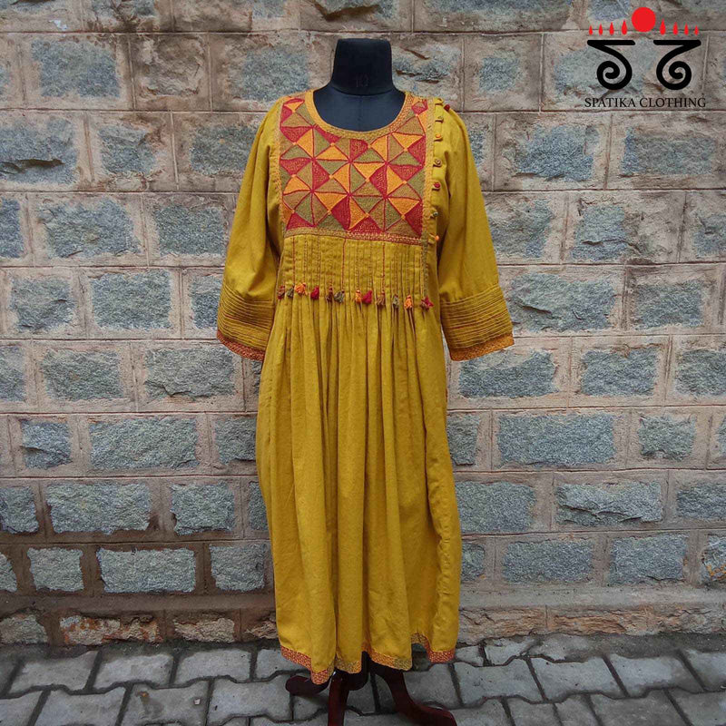 Lambani Hand Embroidered Kurta