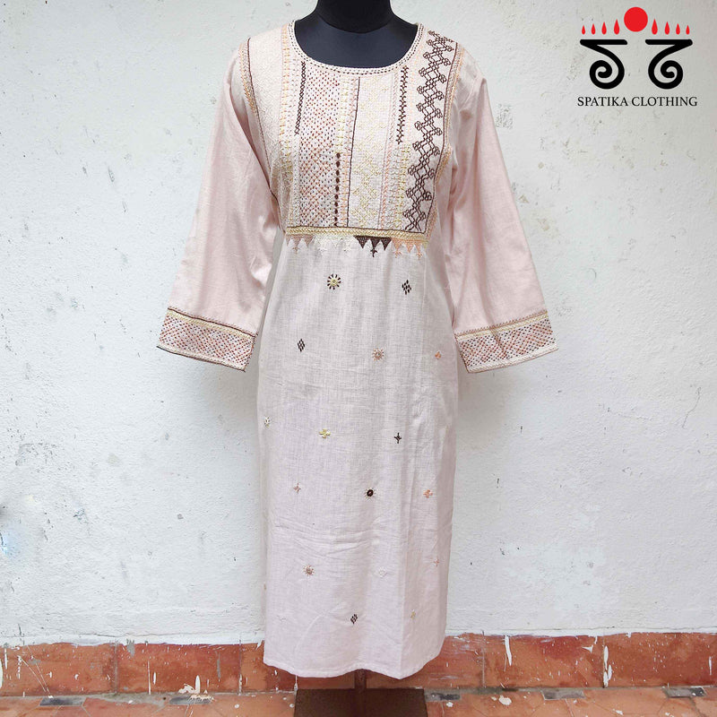 Lambani Hand Embroidered Kurta