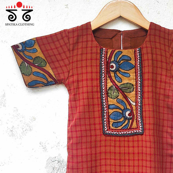 Handcrafted Kurta For Little Girls!