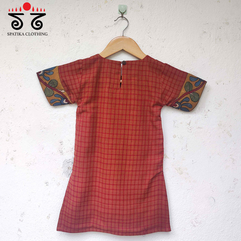 Handcrafted Kurta For Little Girls!