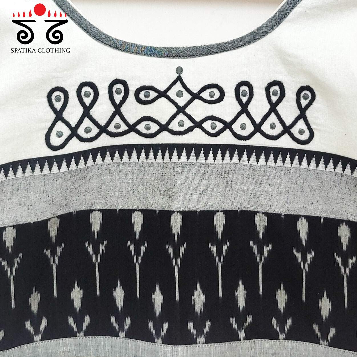 Black & White Prabhavati Kolam Handcrafted Blouse