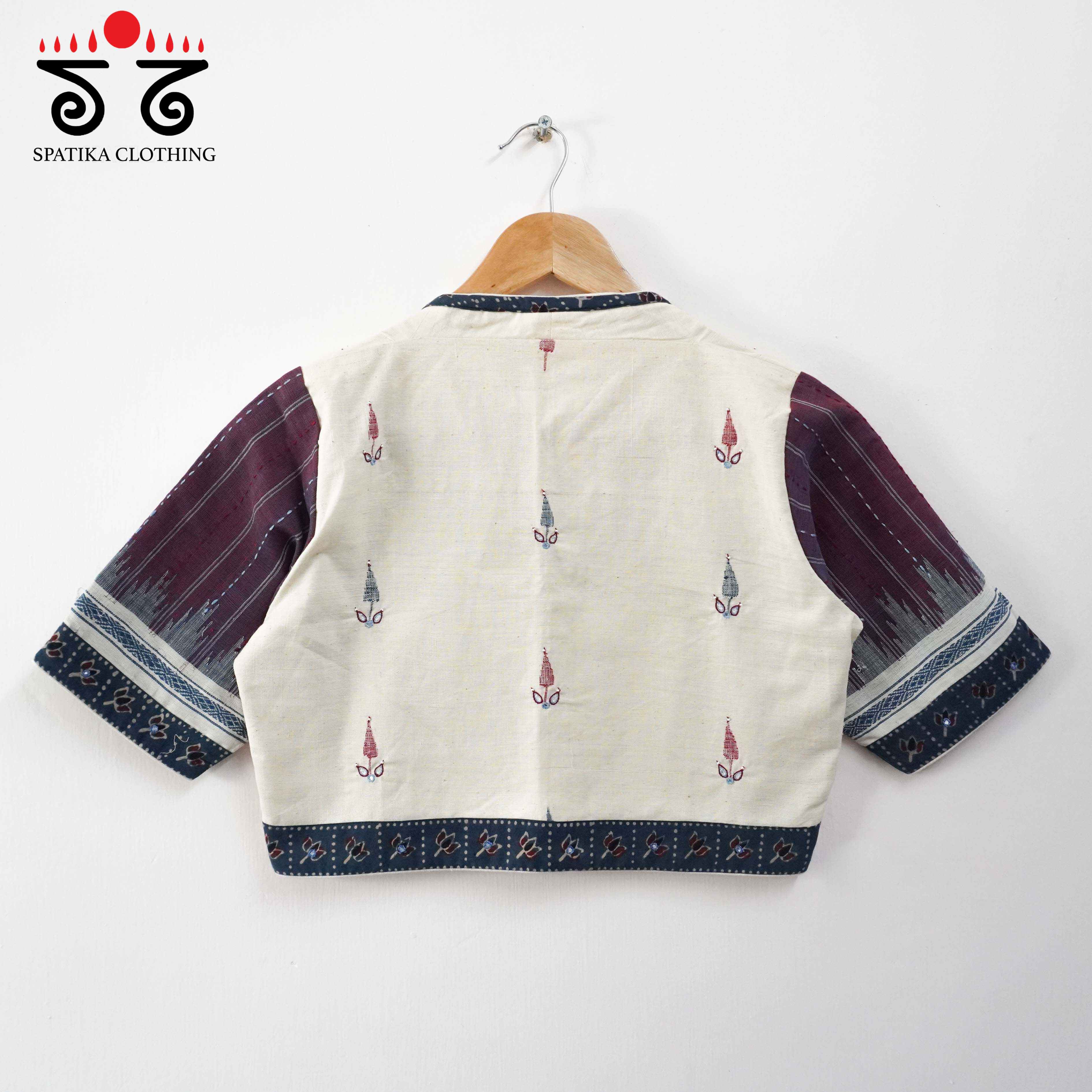 White Ponduru Jamdhani Blouse