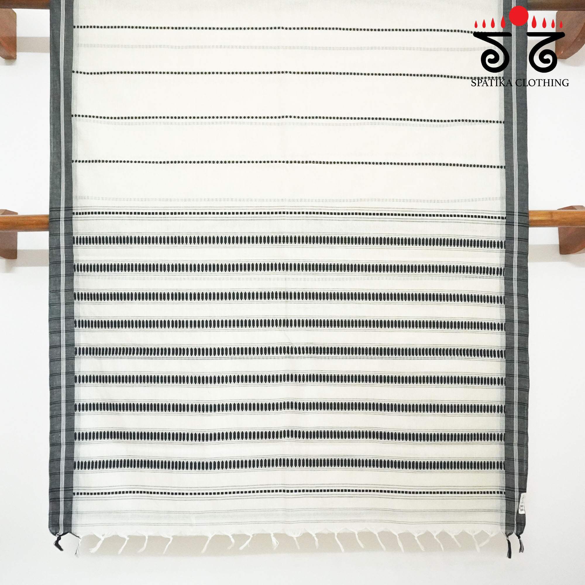 Begampur - Off-white Handwoven Cotton Saree New!