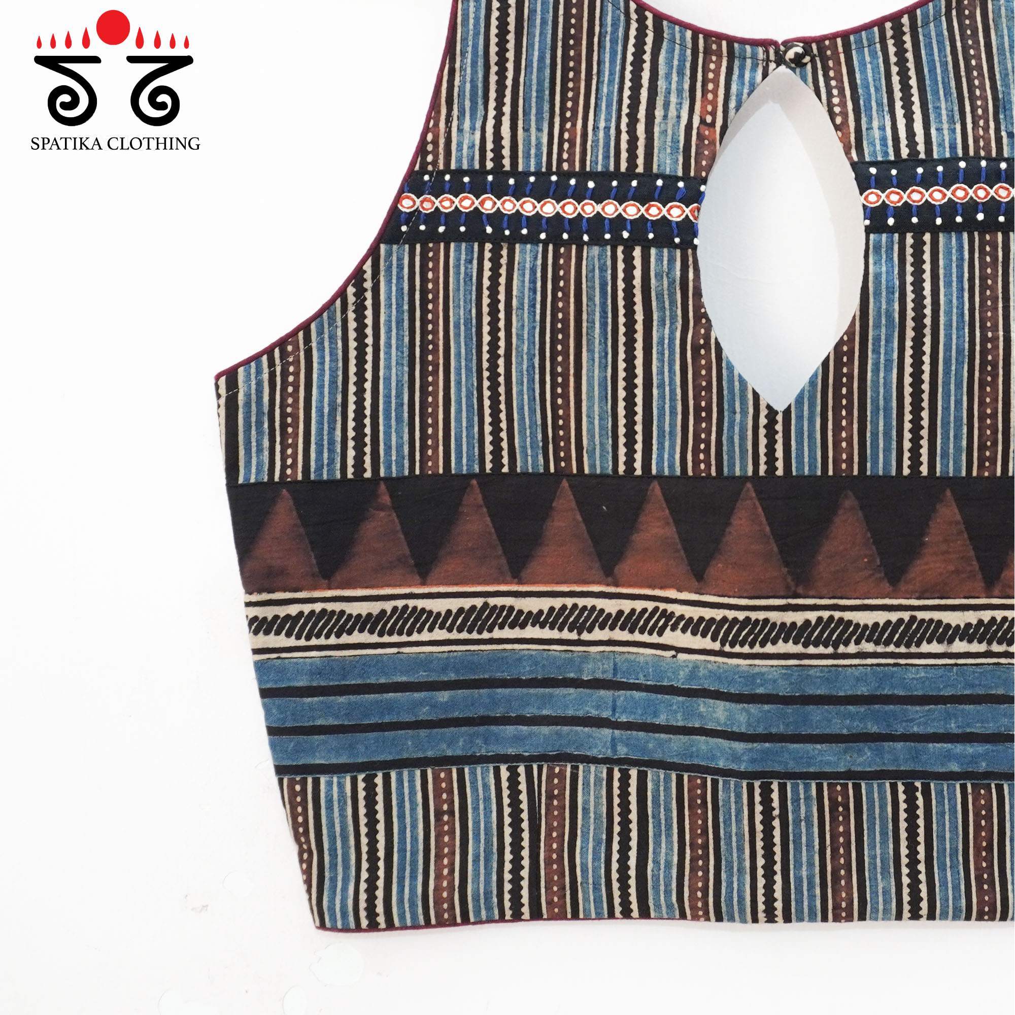 Trikone- Sleeveless Blouse