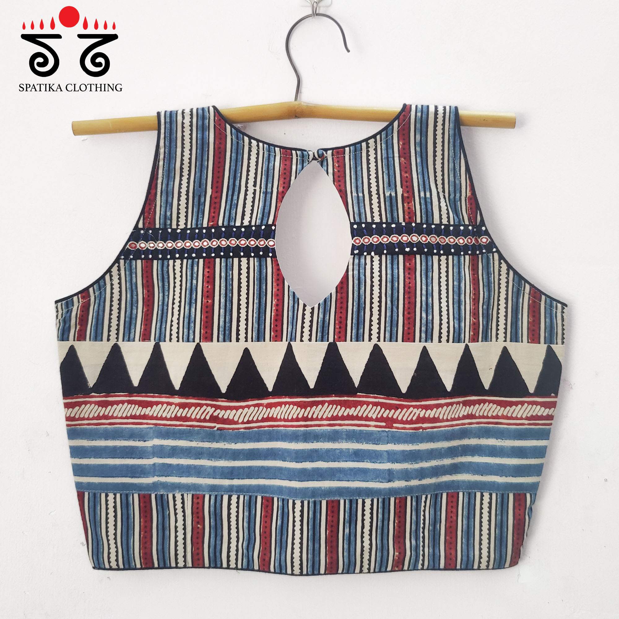 Trikone - Sleeveless Blouse