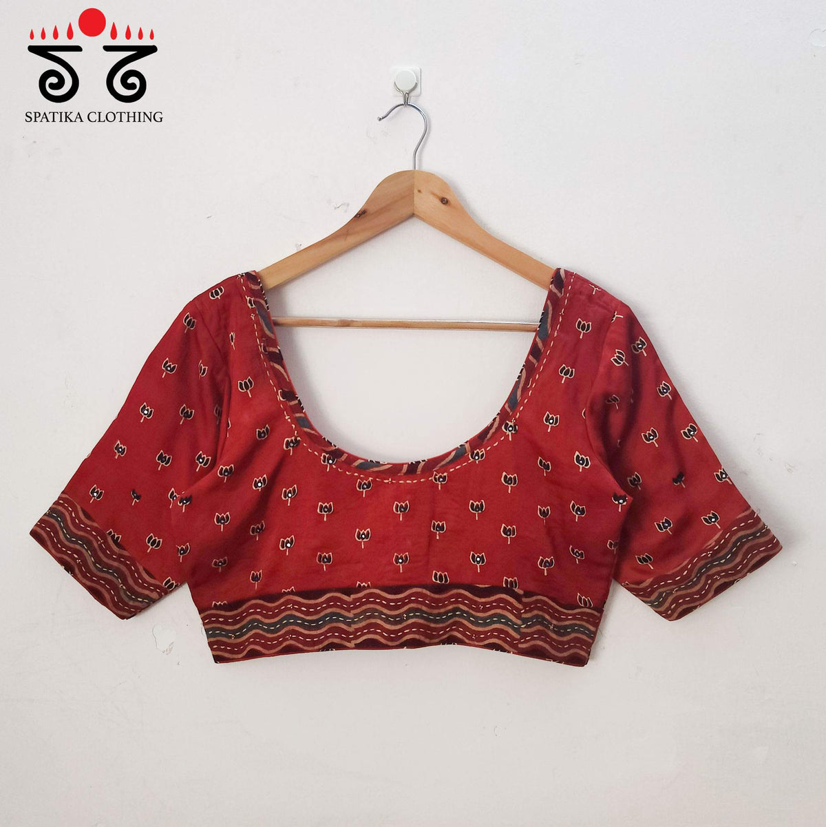 Dark Green Ilkal Handwoven Cotton Saree - Special Edition with Red Lotus - Ajrak Modal Handcrafted Blouse