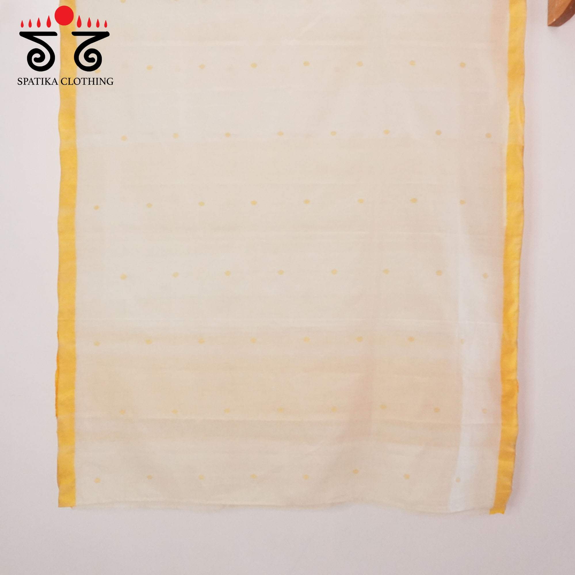 Off White Ponduru Handspun Cotton Saree With Special Blouse