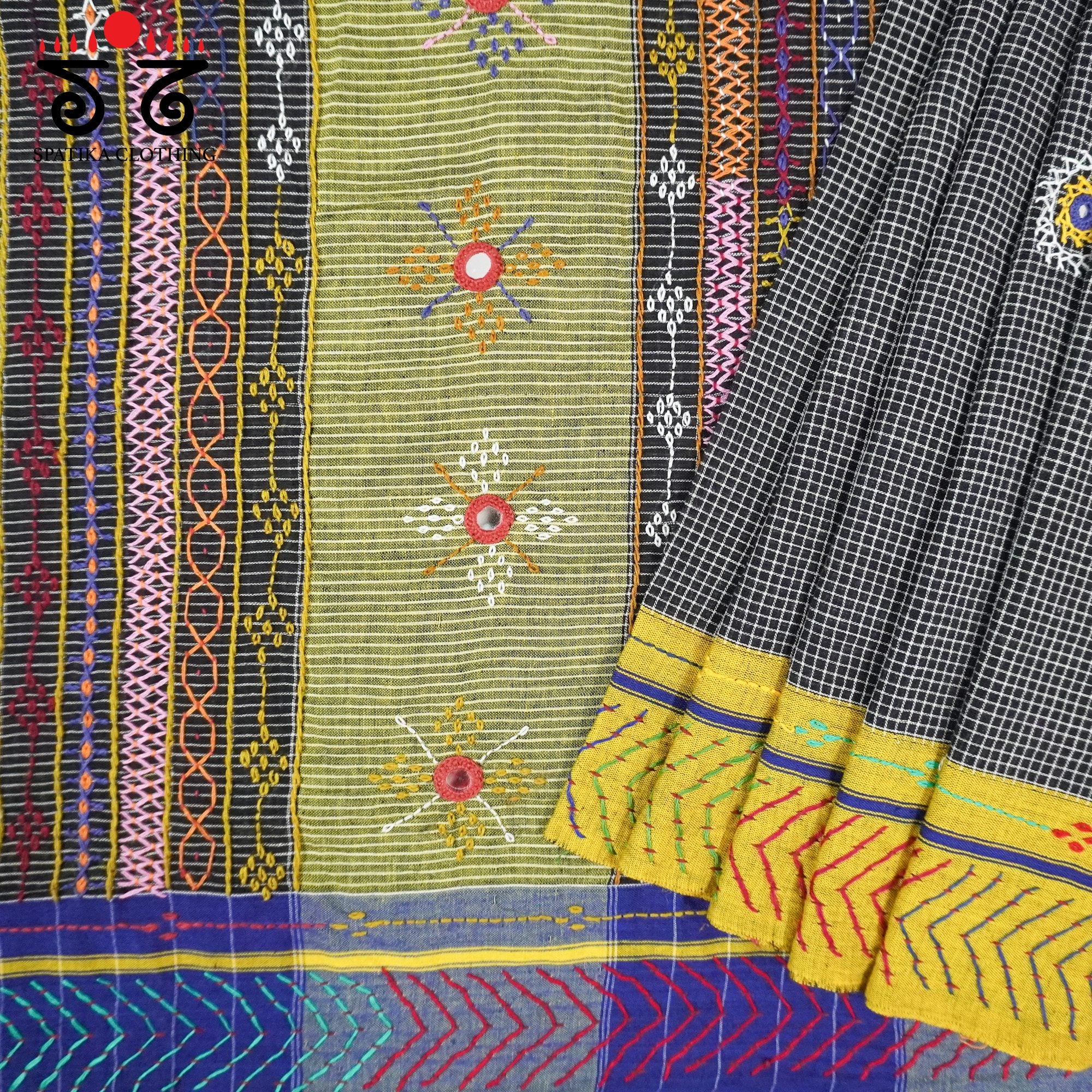 Lambani Hand Embroidered Patteda Anchu Saree