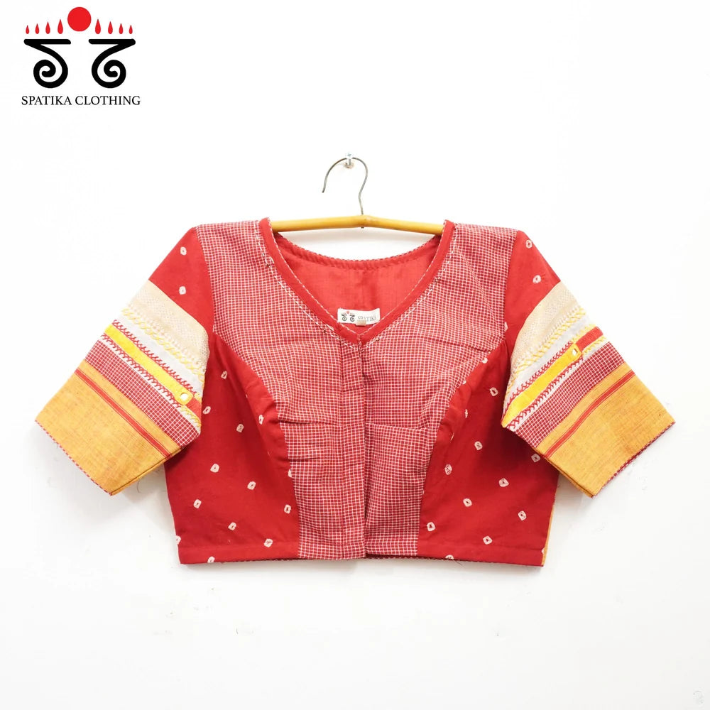 Light Orange Andhra Handwoven Cotton Saree with Red Lambani Bandhani Blouse