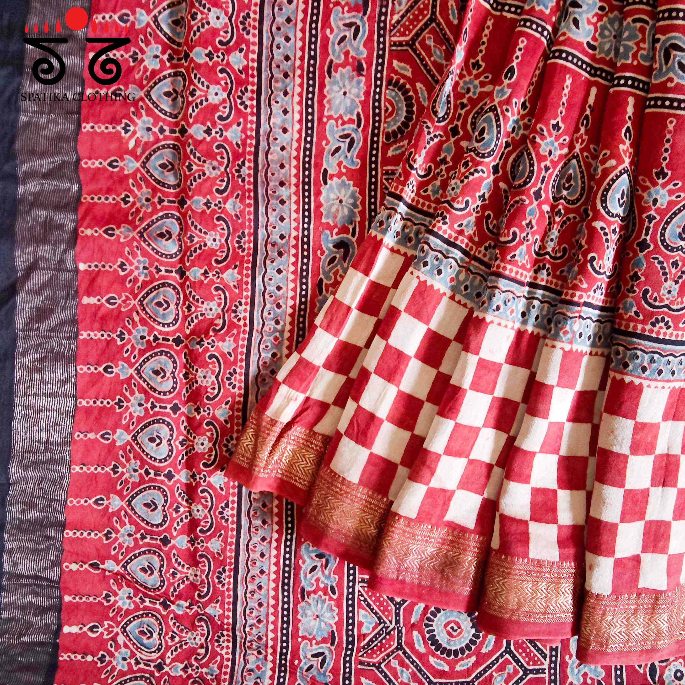 Red Ajrak Maheshwari Silk Cotton Saree