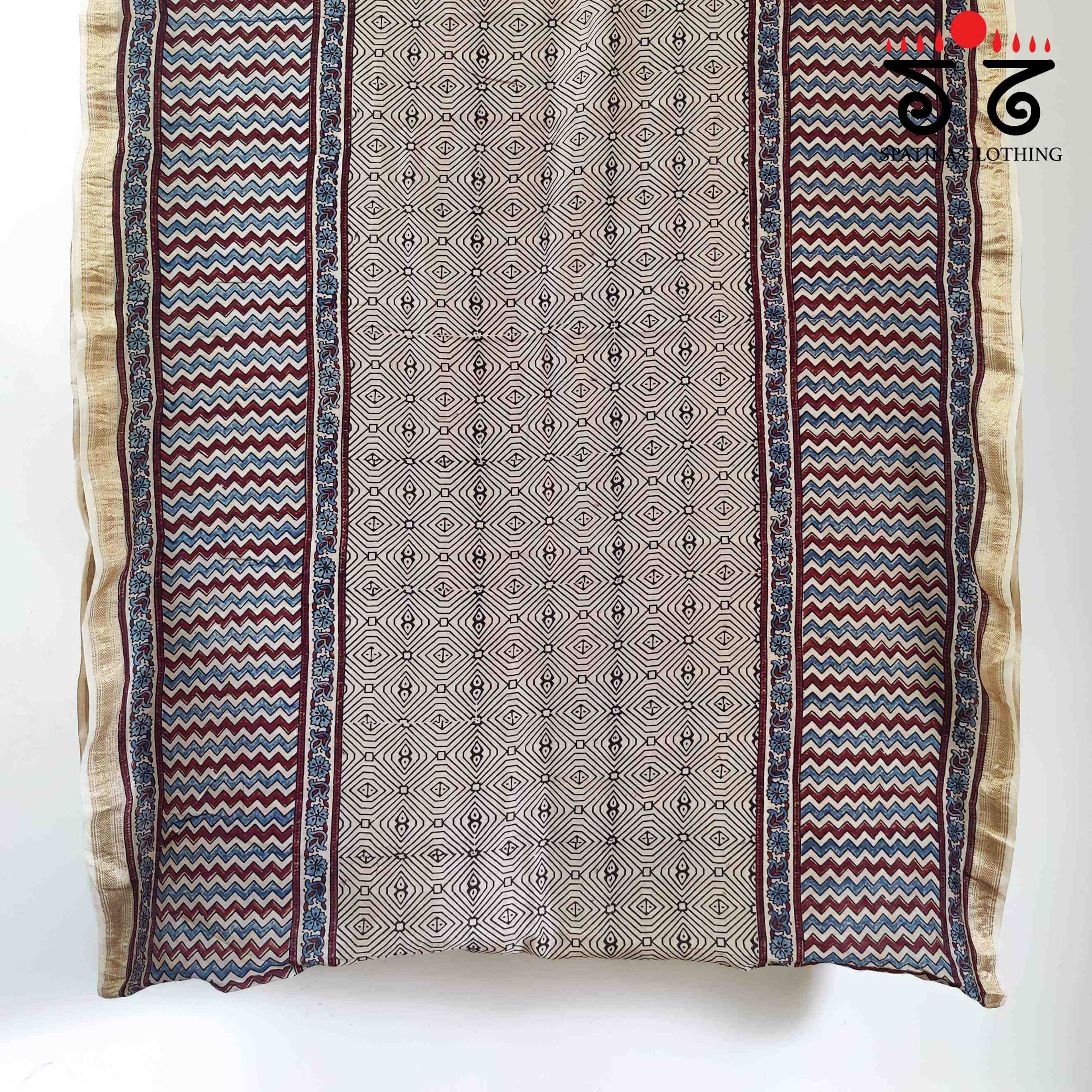 White Ajrak Maheshwari Silk Cotton Saree